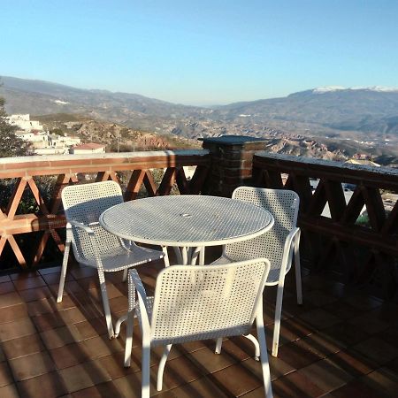 Pension La Fuente Yegen Exterior foto