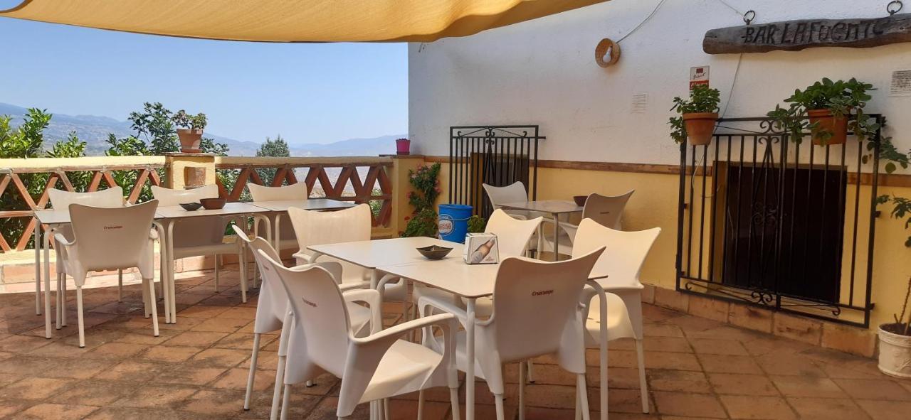 Pension La Fuente Yegen Exterior foto